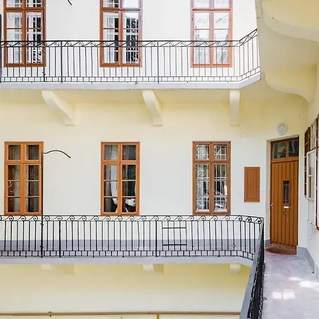 Apartment Herbarium